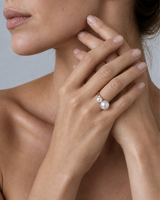 ORFÉLIE Rêverie luxury pearl ring in 18k yellow gold with freshwater pearls worn on hand