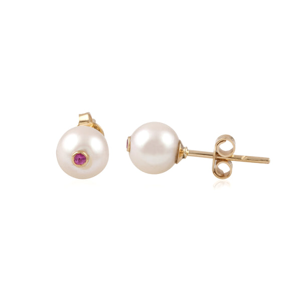 Amelie earrings featuring freshwater pearls and rubellite set in 18k gold, photographed on a white background