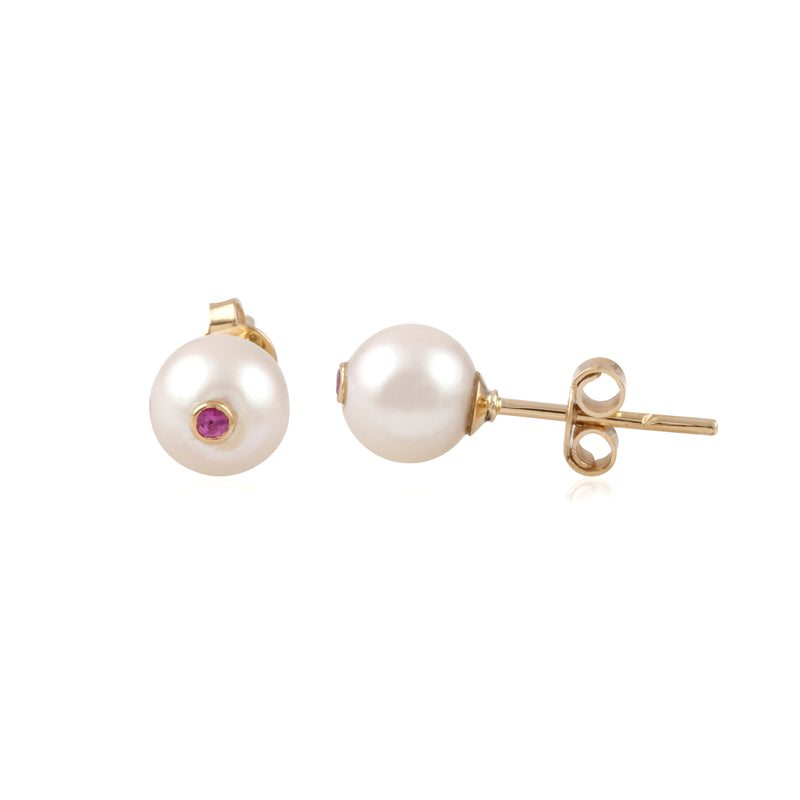Amelie earrings featuring freshwater pearls and rubellite set in 18k gold, photographed on a white background